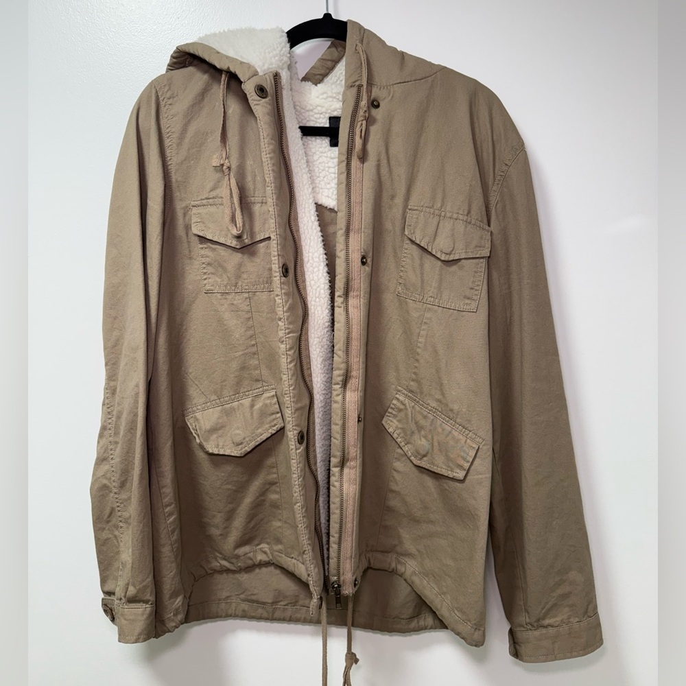 Active USA Cargo Jacket // EUC // Large